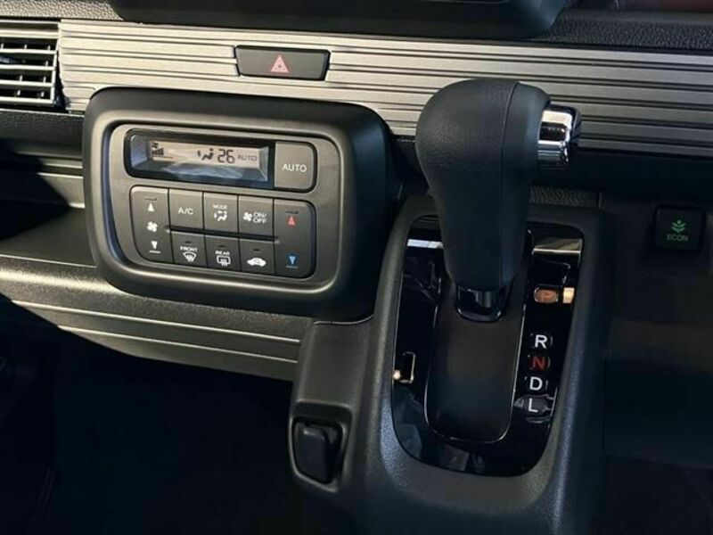 N-VAN-11