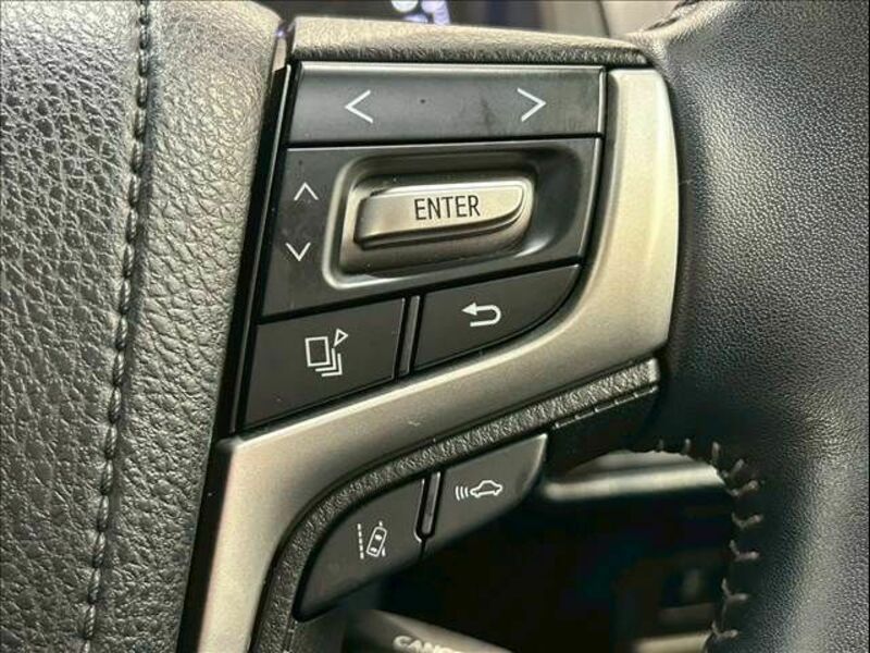 LAND CRUISER PRADO-7