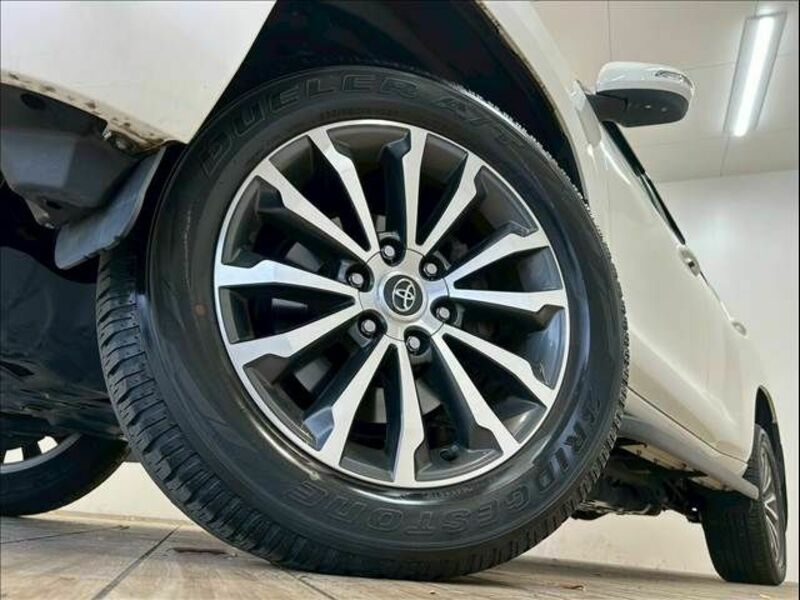 LAND CRUISER PRADO-18