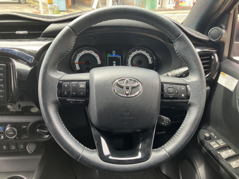 HILUX
