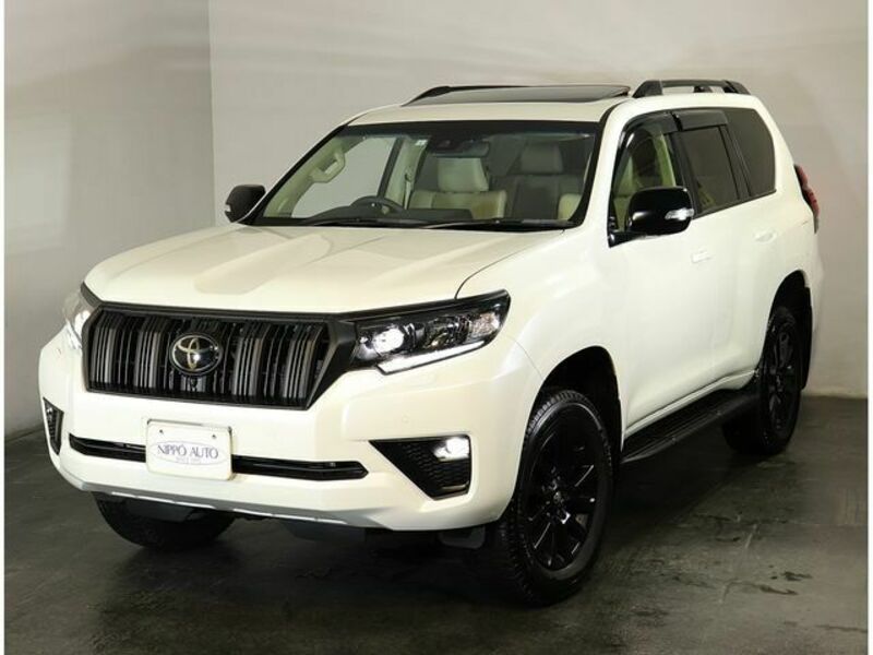 TOYOTA　LAND CRUISER PRADO
