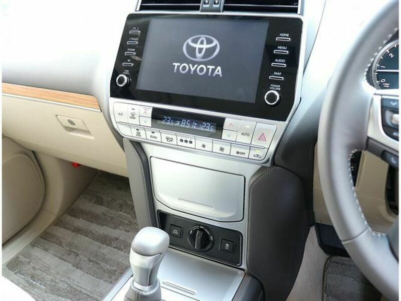 LAND CRUISER PRADO-3