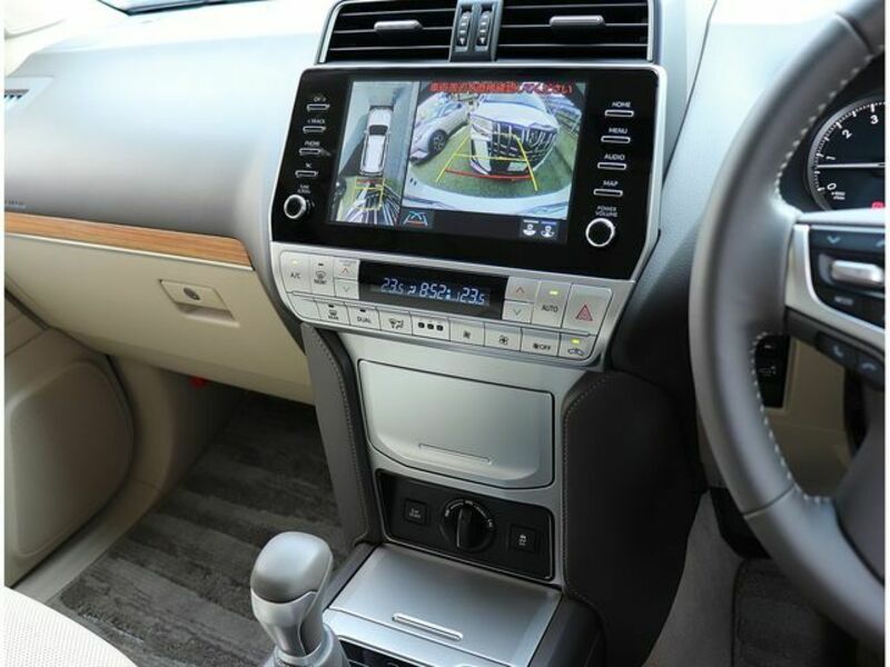 LAND CRUISER PRADO-4