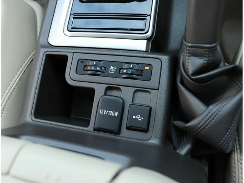 LAND CRUISER PRADO-7