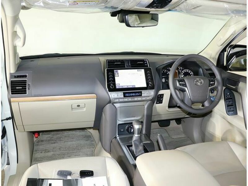 LAND CRUISER PRADO-13