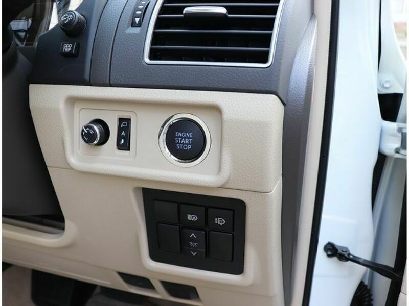 LAND CRUISER PRADO-20