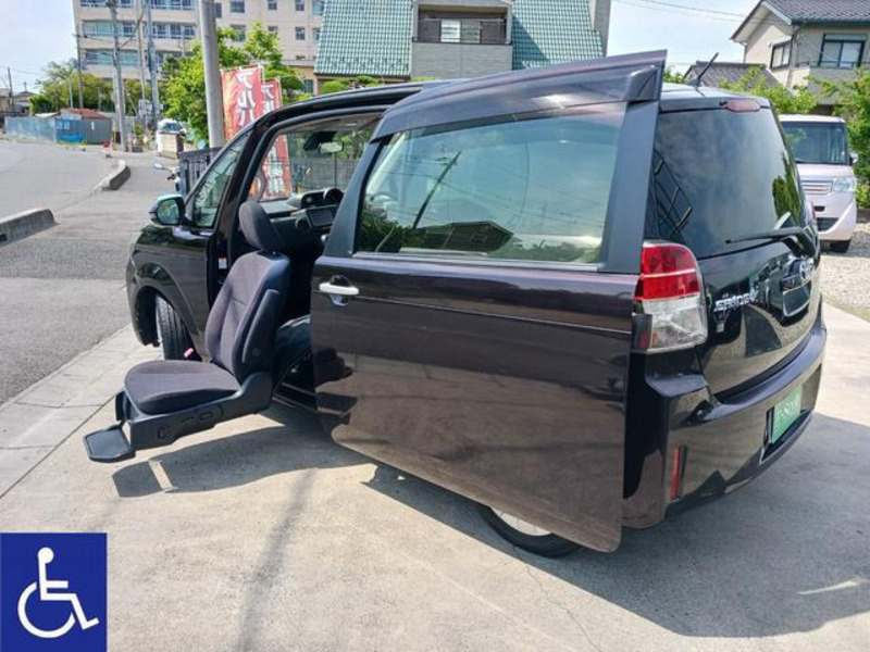 TOYOTA SPADE