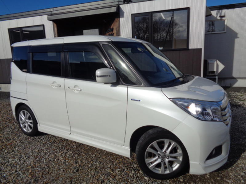DELICA D2