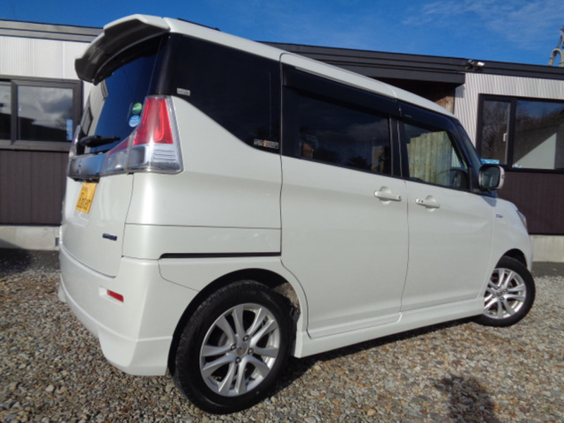 DELICA D2