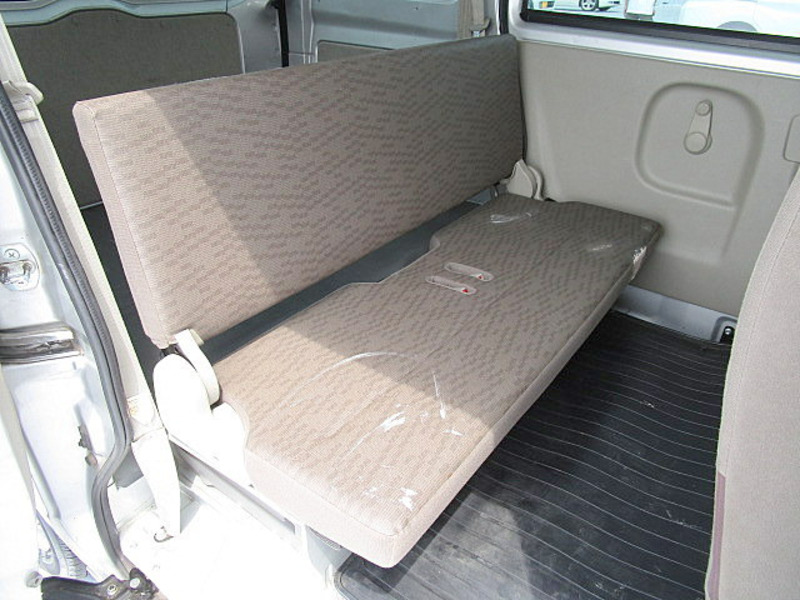 MINICAB VAN