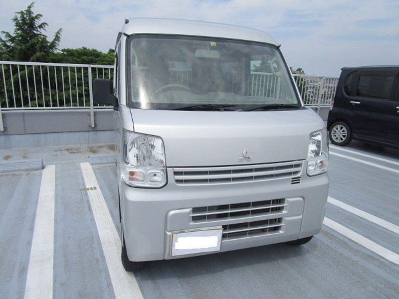 MINICAB VAN