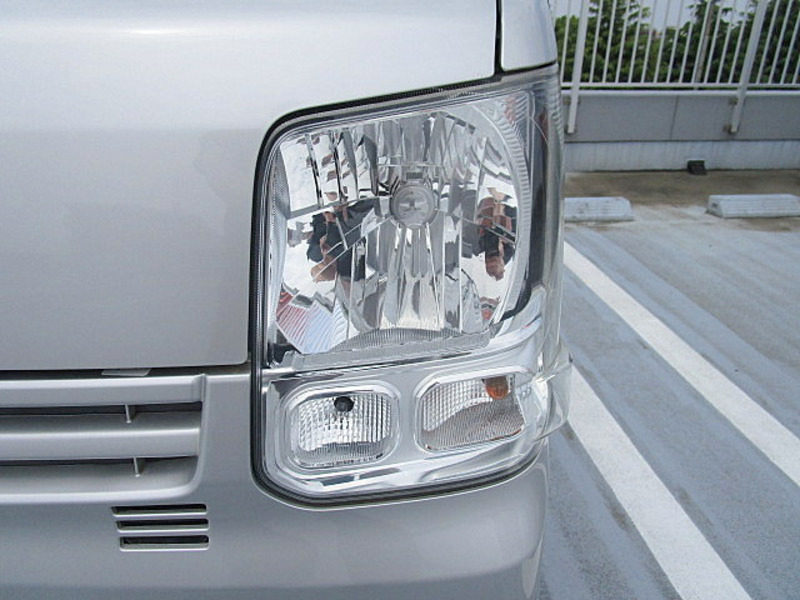 MINICAB VAN