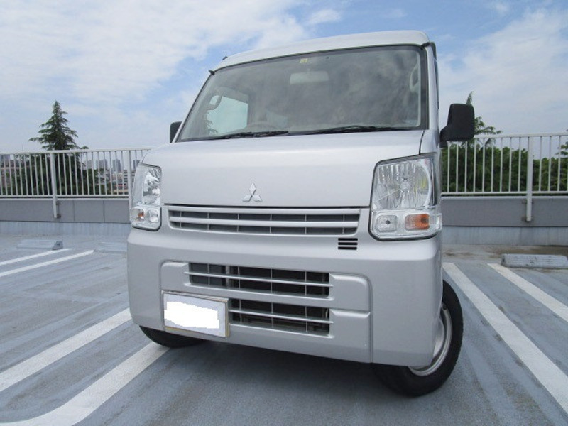 MINICAB VAN
