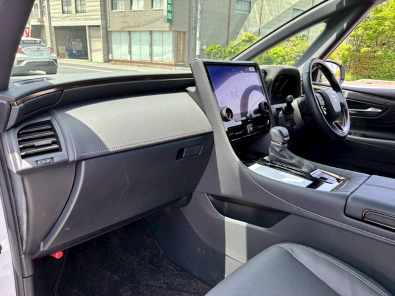 ALPHARD-18