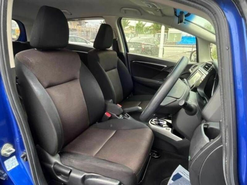 FIT HYBRID