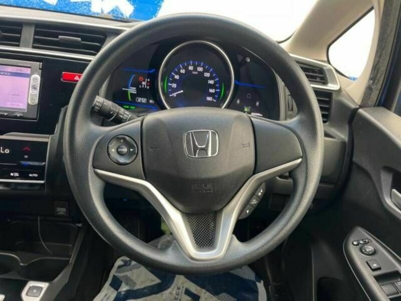 FIT HYBRID