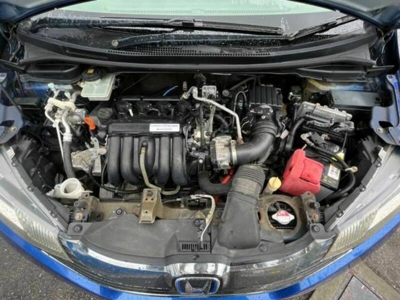 FIT HYBRID