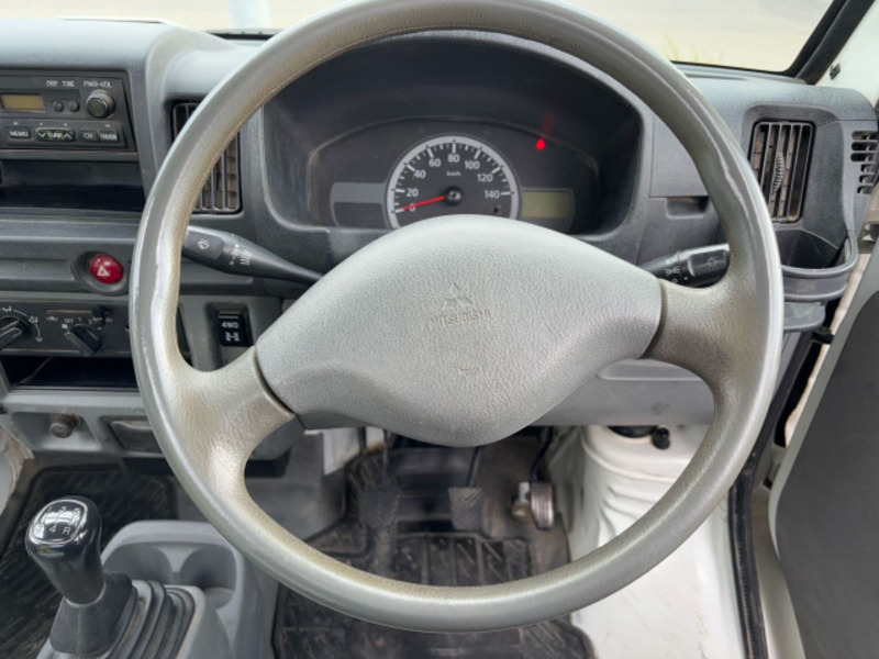 MINICAB TRUCK