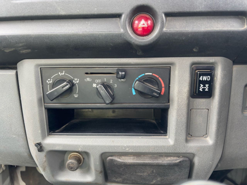 MINICAB TRUCK