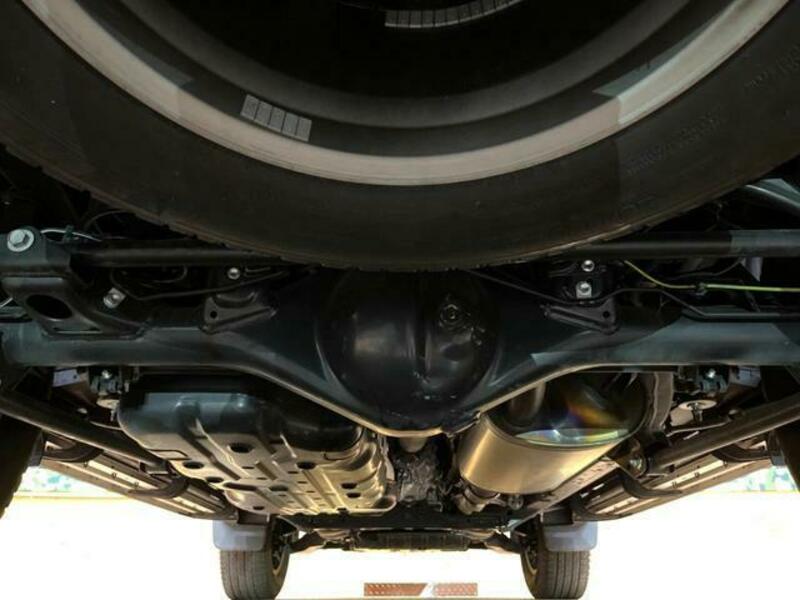 LAND CRUISER PRADO-19