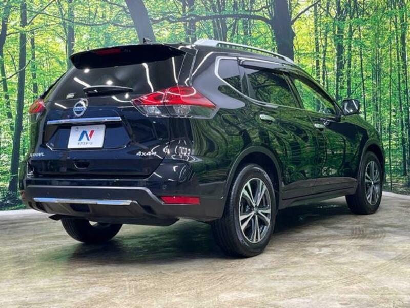 X-TRAIL-16