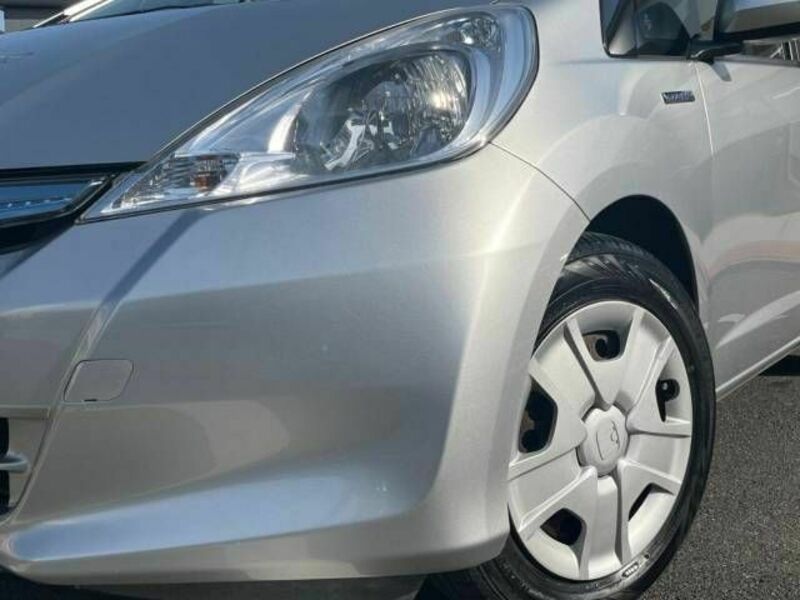 FIT HYBRID
