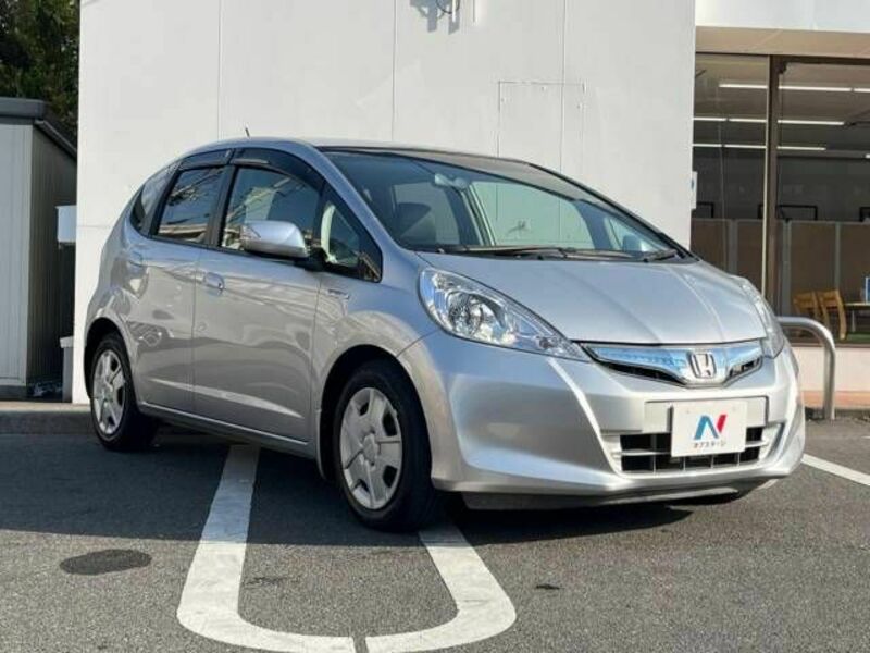FIT HYBRID