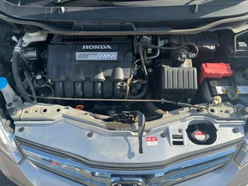 FIT HYBRID