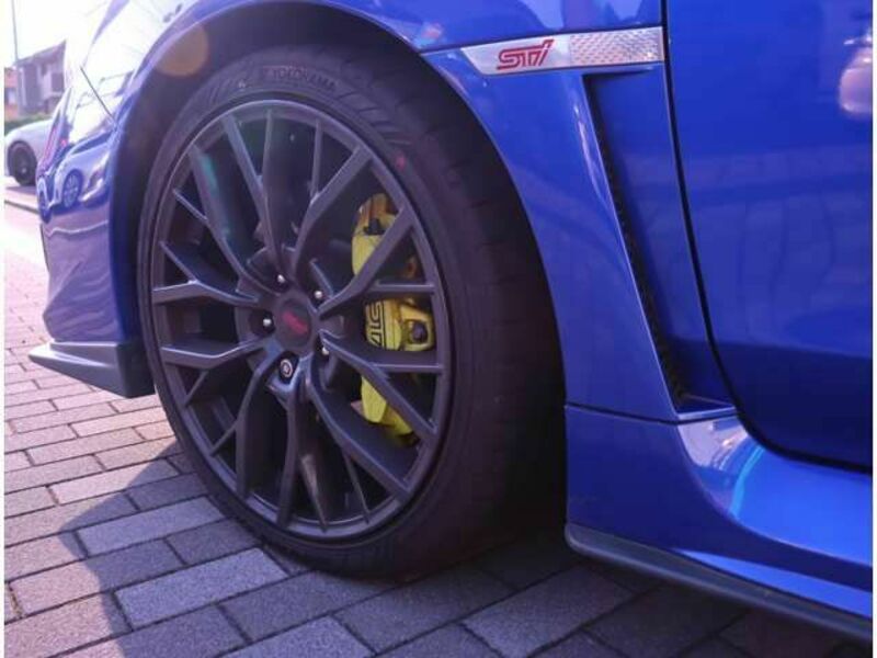 WRX STI-12