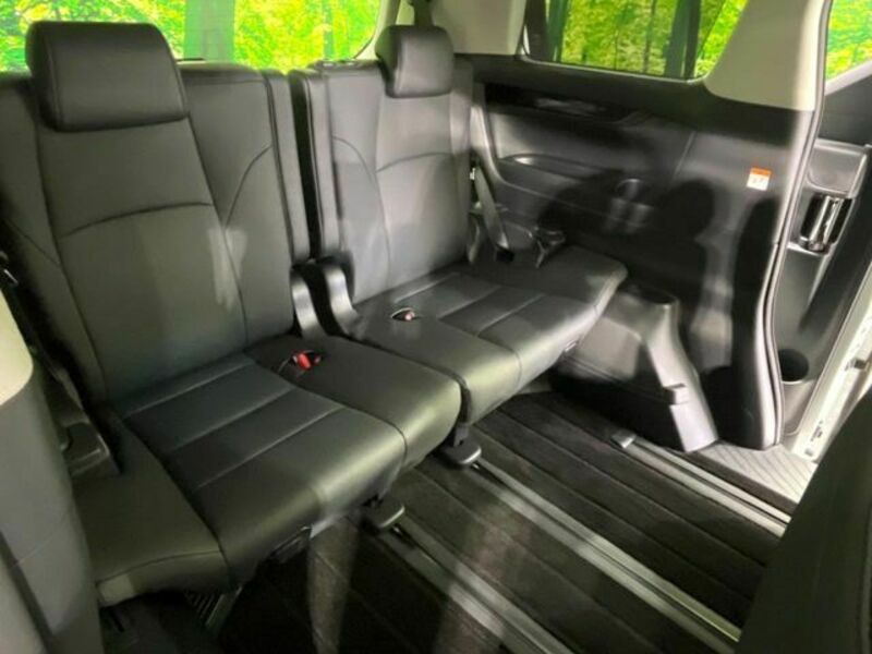 ALPHARD-9