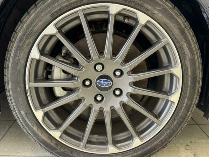 LEVORG-6