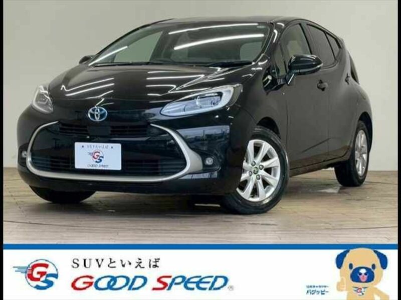 TOYOTA　AQUA
