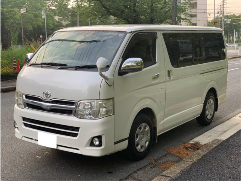 HIACE VAN