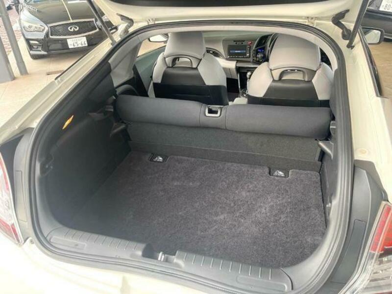 CR-Z