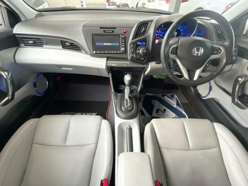 CR-Z