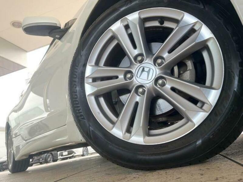CR-Z