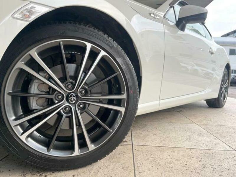86