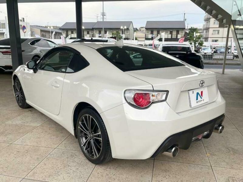 86