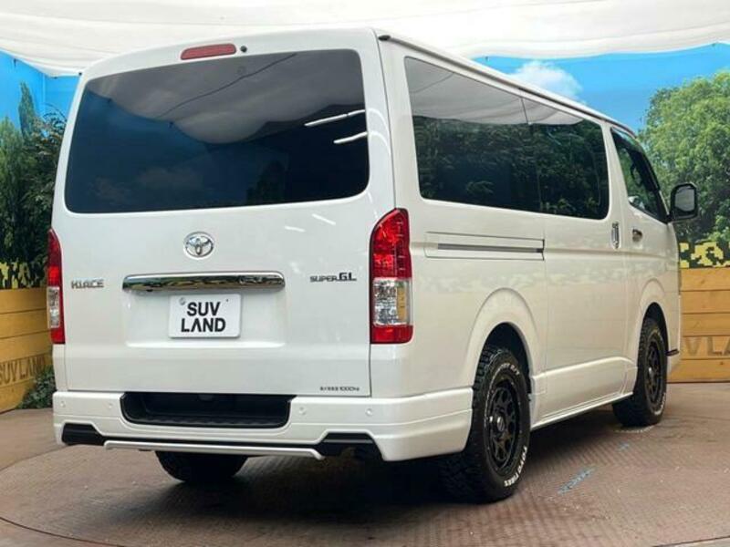 HIACE VAN-16
