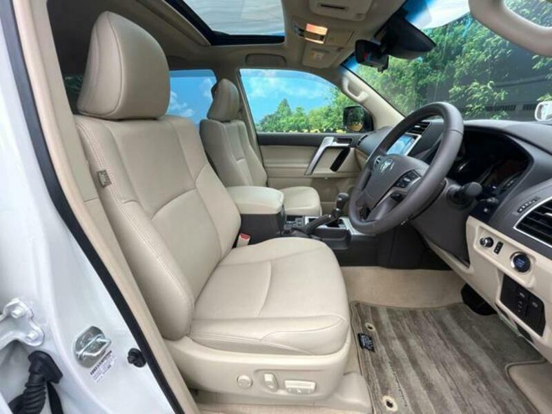 LAND CRUISER PRADO-6
