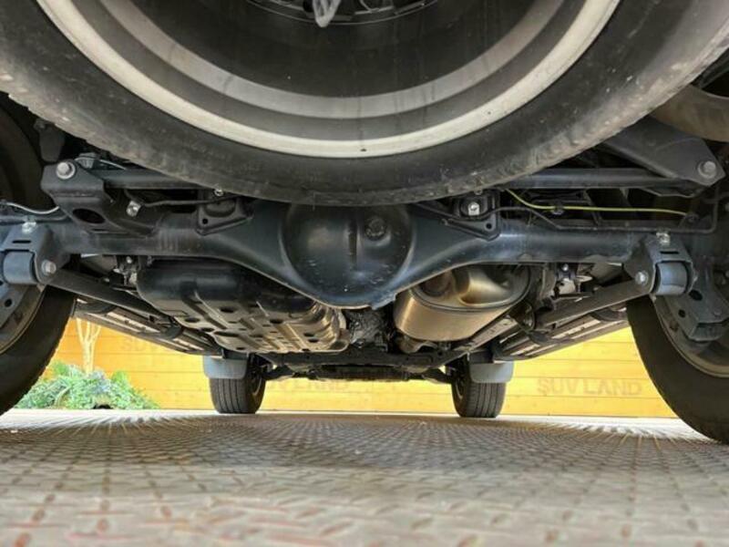 LAND CRUISER PRADO-18