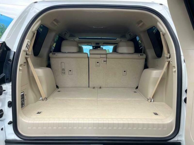 LAND CRUISER PRADO-10