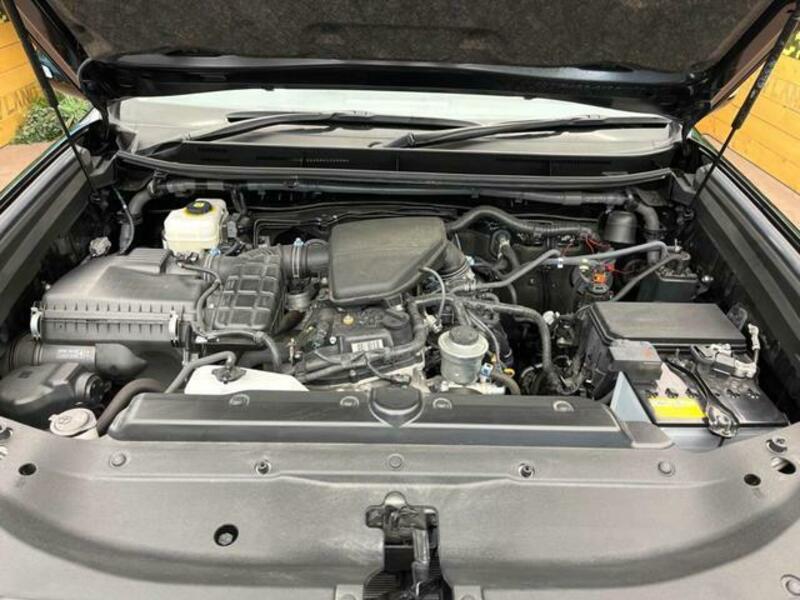LAND CRUISER PRADO-19