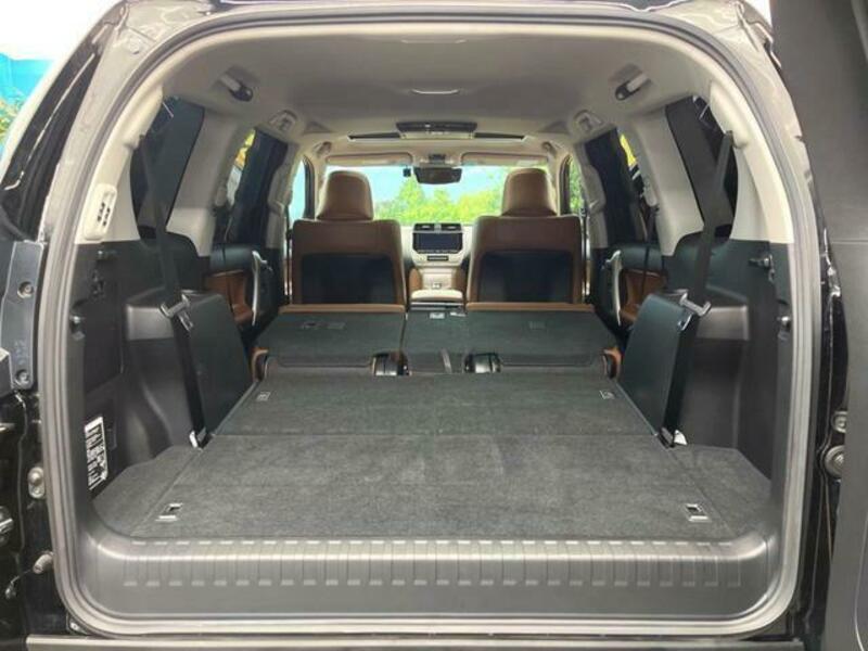 LAND CRUISER PRADO-11
