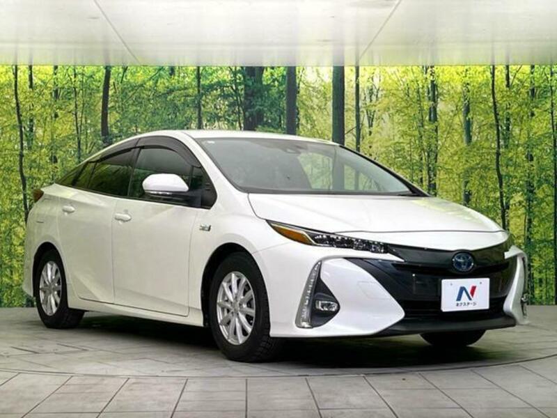 PRIUS PHV
