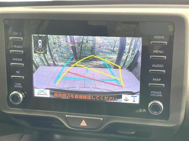 YARIS CROSS-3
