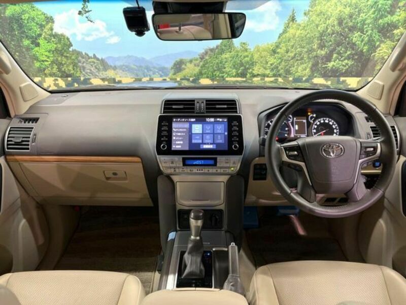 LAND CRUISER PRADO-1