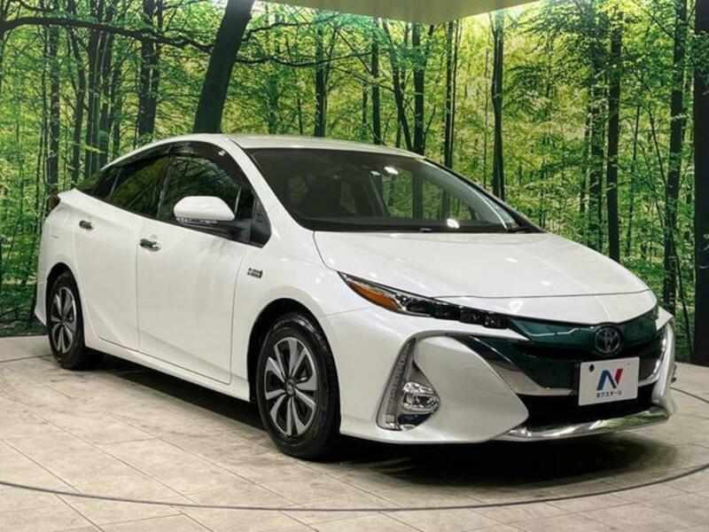 PRIUS PHV