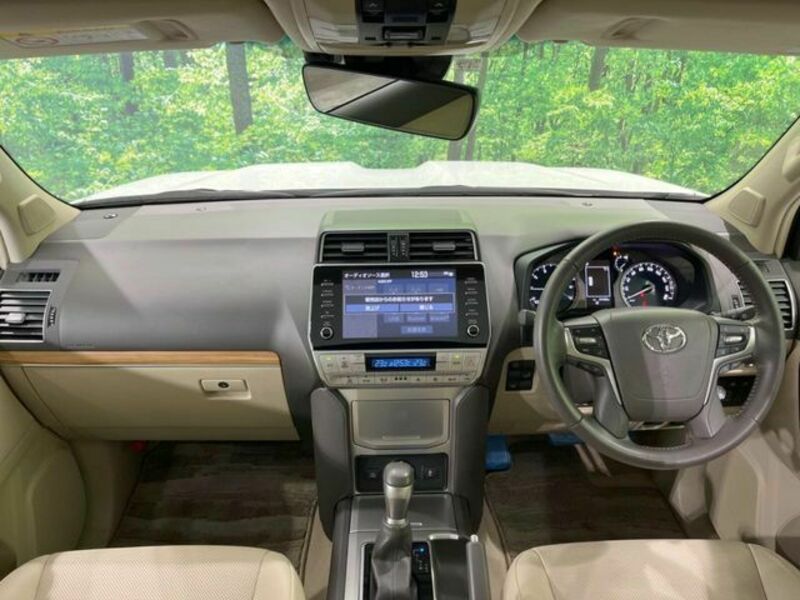 LAND CRUISER PRADO-1