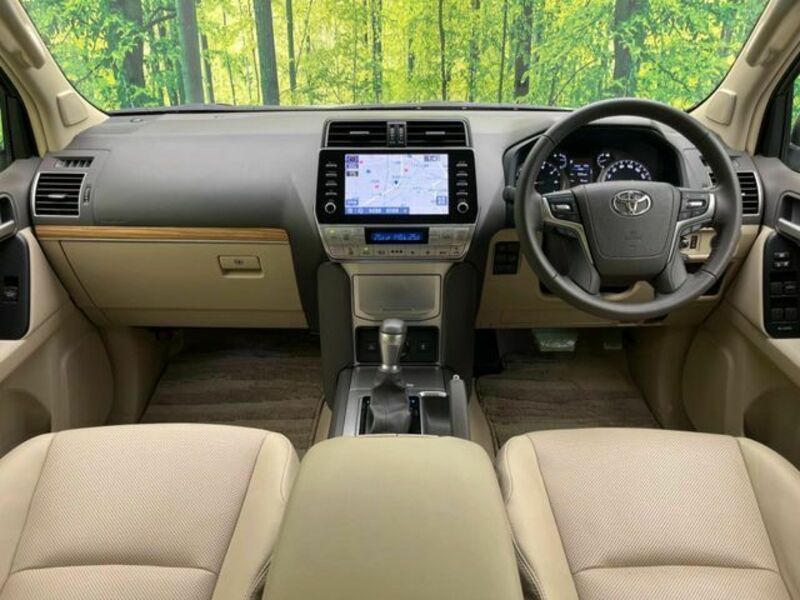 LAND CRUISER PRADO-1